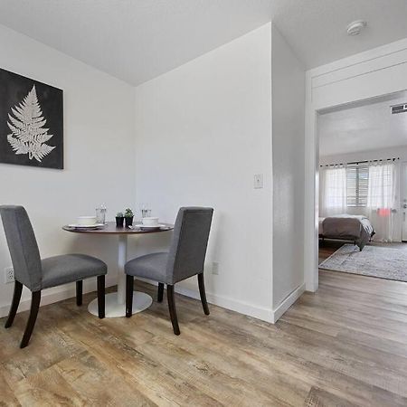 Couples Studio 1 W Full Kitchen Apartment Oakhurst Exterior foto