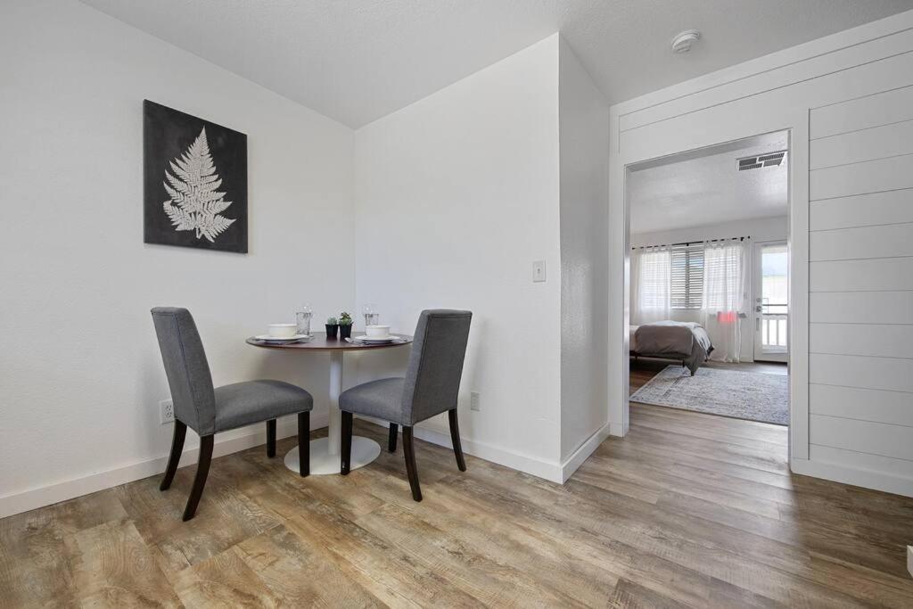 Couples Studio 1 W Full Kitchen Apartment Oakhurst Exterior foto
